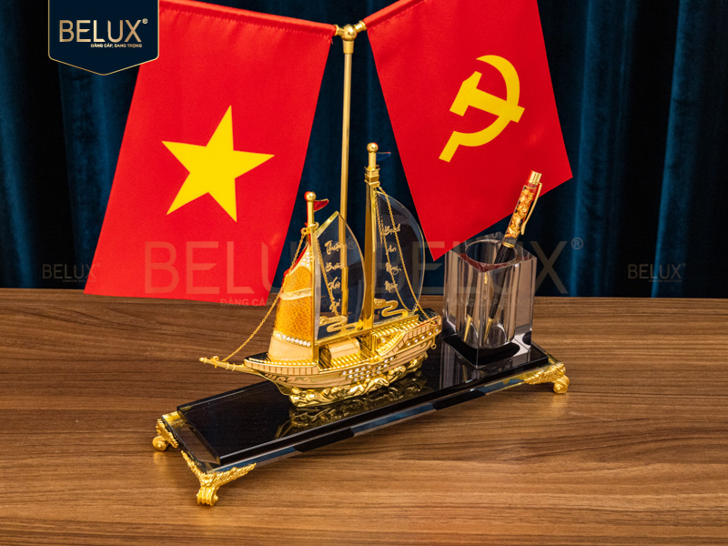 Đế bút thuận buồm xuôi gió mẫu 2